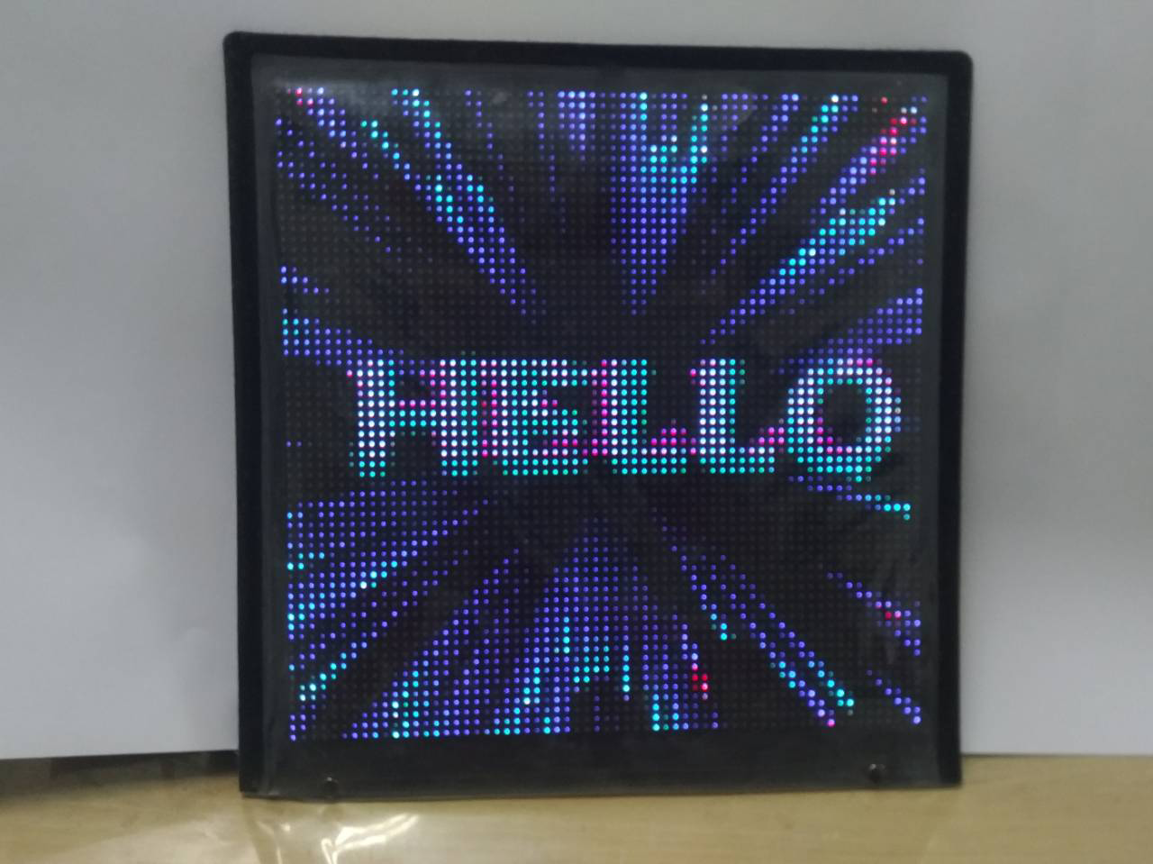 正茂科技-LED 顯示板(超薄型)